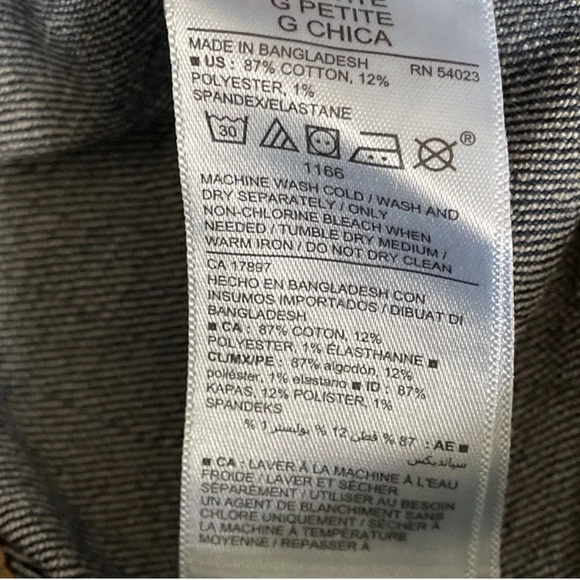 New Hand Painted Denim Blue Jean Jacket Beach Scene Size Large Petite - Picture 7 of 8